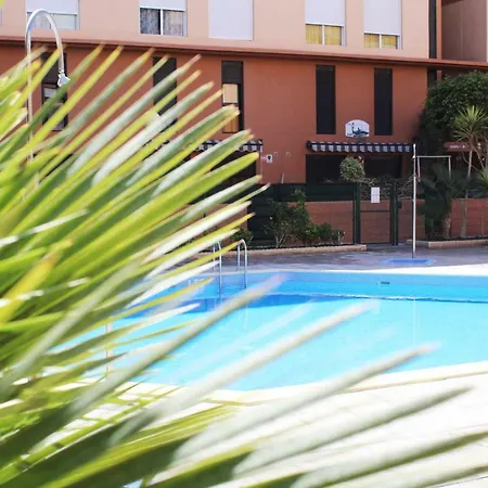 Apartamento Miramar Apartment *